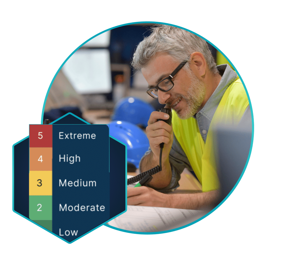 restrata-connected-resilience-operational-risk-management-risk-scale Image of a staff member on the phone with a risk scale overlayed on the image showing risk levels from 1 to 5.